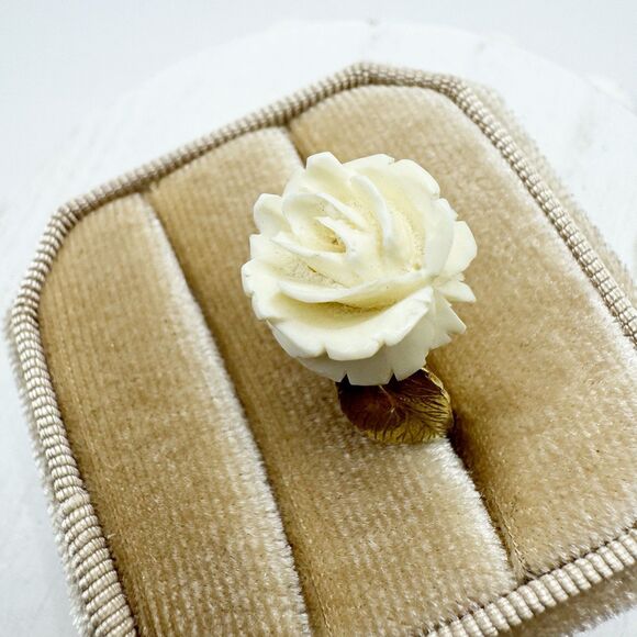 Vtg 14K Yellow Gold Carved Rose Ring With Leaves 2.4g Fine Jewelry Size 5.5 Band - Picture 12 of 16